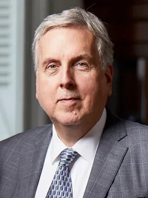 Dr. Maurizio Fava
